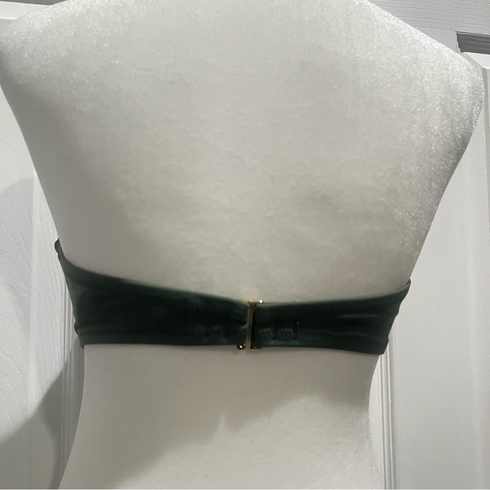 Victoria's Secret Dark Green Bikini Top - Picture 2 of 4